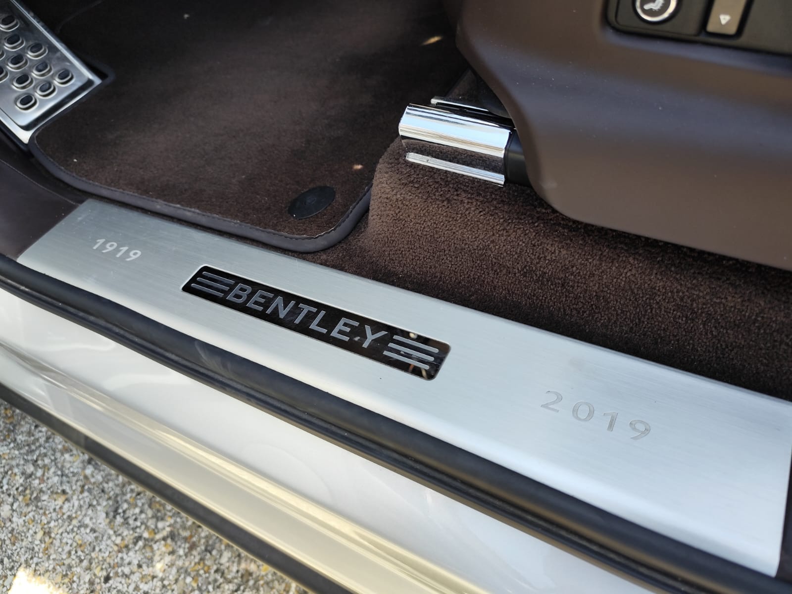 Bentley Bentayga " CENTENARIO " EDITION